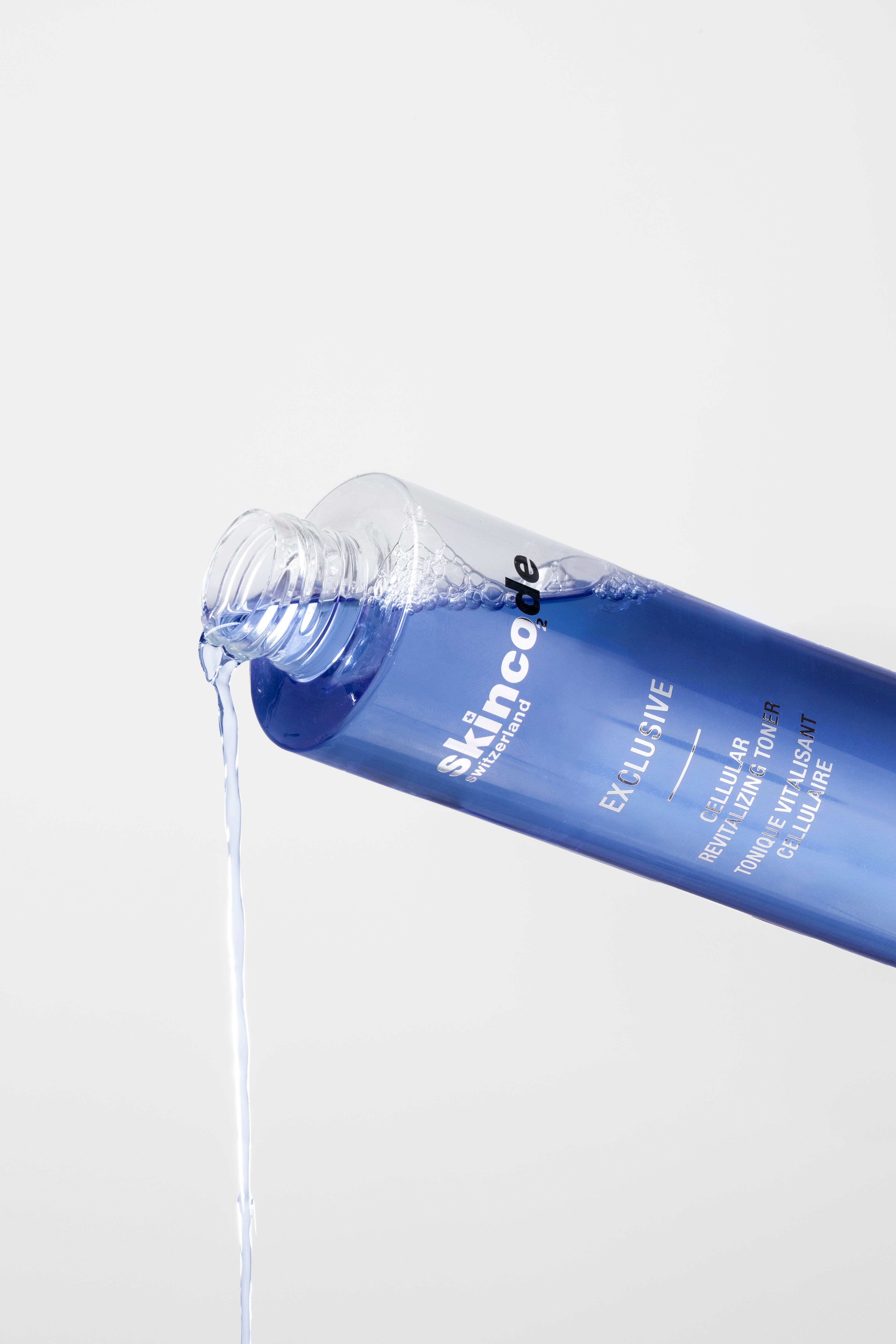 5005_EXC_Cellular_Revitalizing_Toner_3.jpg